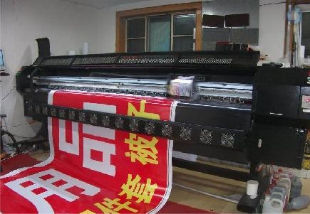 徐州喷绘广告分辨率是多少？